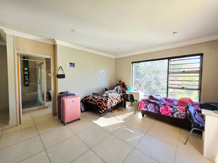 10 Bedroom Property for Sale in Universitas Free State